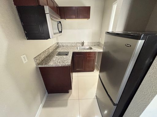 1401 E Carson Ave Unit 6, Las Vegas, NV 89101