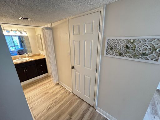 1515 E. Reno Ave #C206, Las Vegas, NV 89119