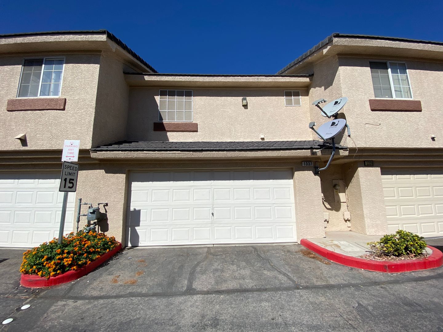 Las Vegas Townhome: 1337 Silver Sierra Street