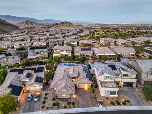 11180 Torch Cactus Dr, Las Vegas, NV 89138