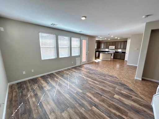 10743 Knickerbocker, Las Vegas, NV 89166