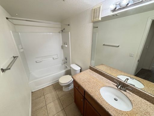 4400 S Jones Blvd Unit 1041, Las Vegas, NV 89103