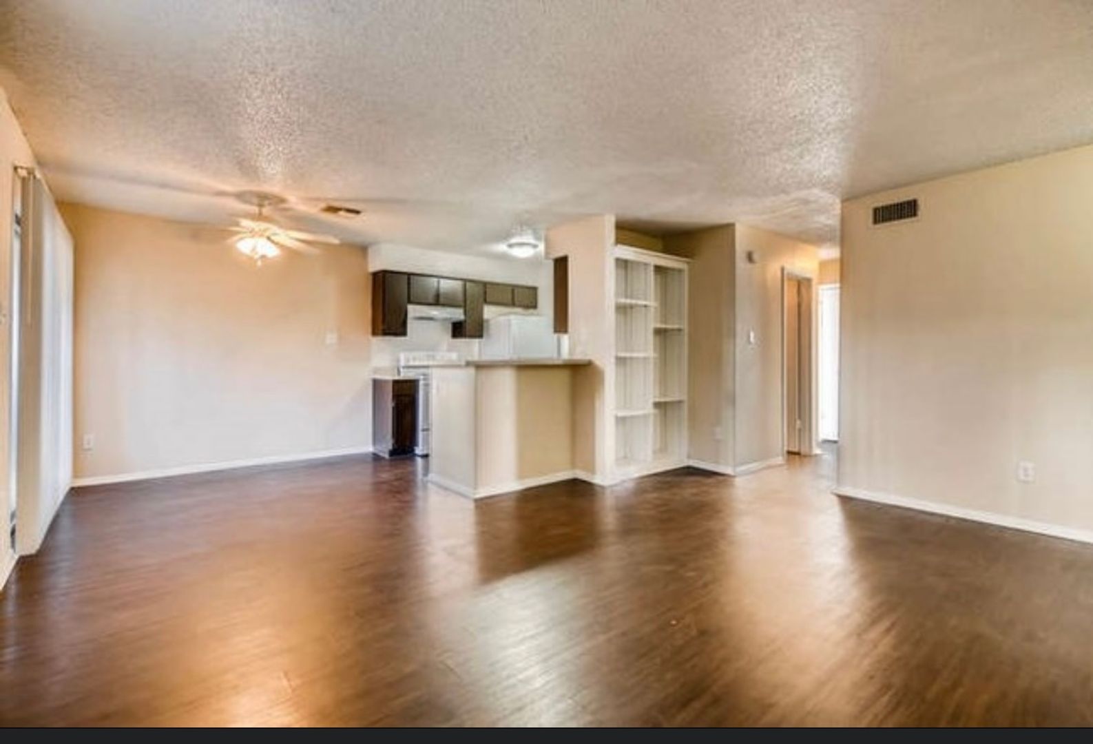 Austin Apartment: 2121 W. William Cannon Drive