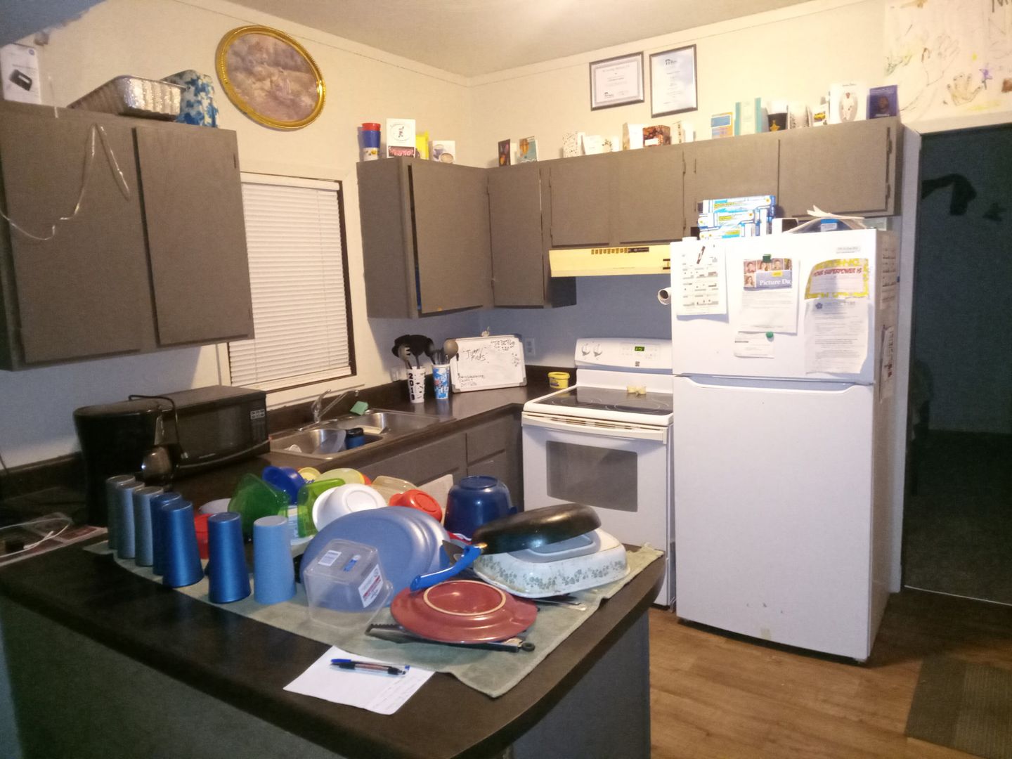 Springfield Apartment: 607 W. Capitol Ave.