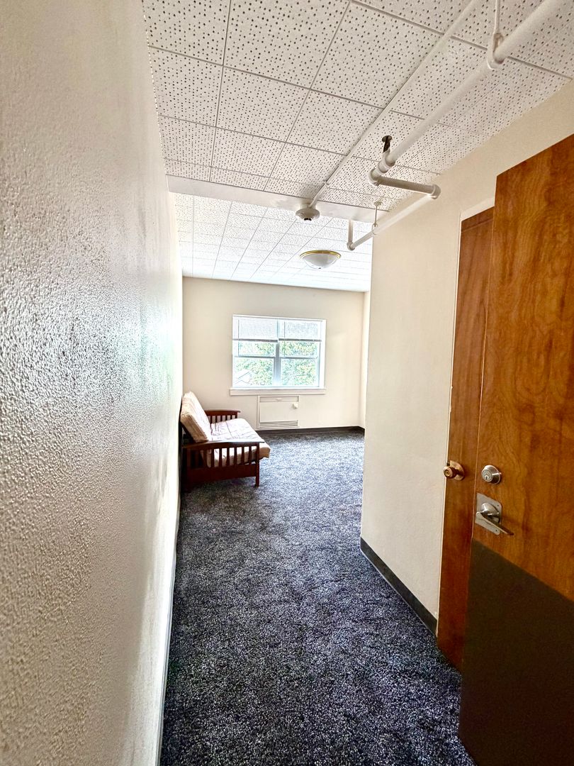 North Bend Apartment: 3959 Sheridan Ave Apt 316