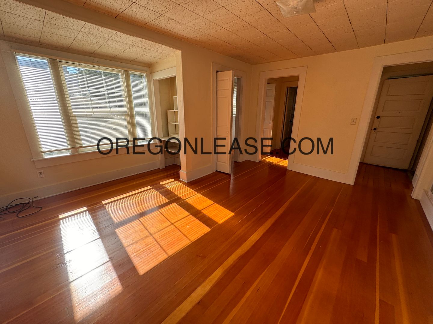 Eugene Apartment: 542 E 12th ave Apt 4