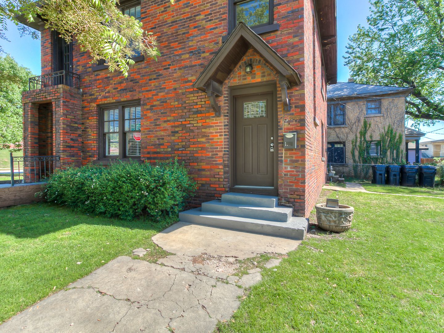 Oklahoma City Apartment: 1300 NW 15th St