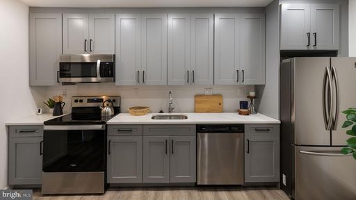 1 Bedroom Apartment – 4419 Ludlow St - Super Studio, Philadelphia, PA 19104
