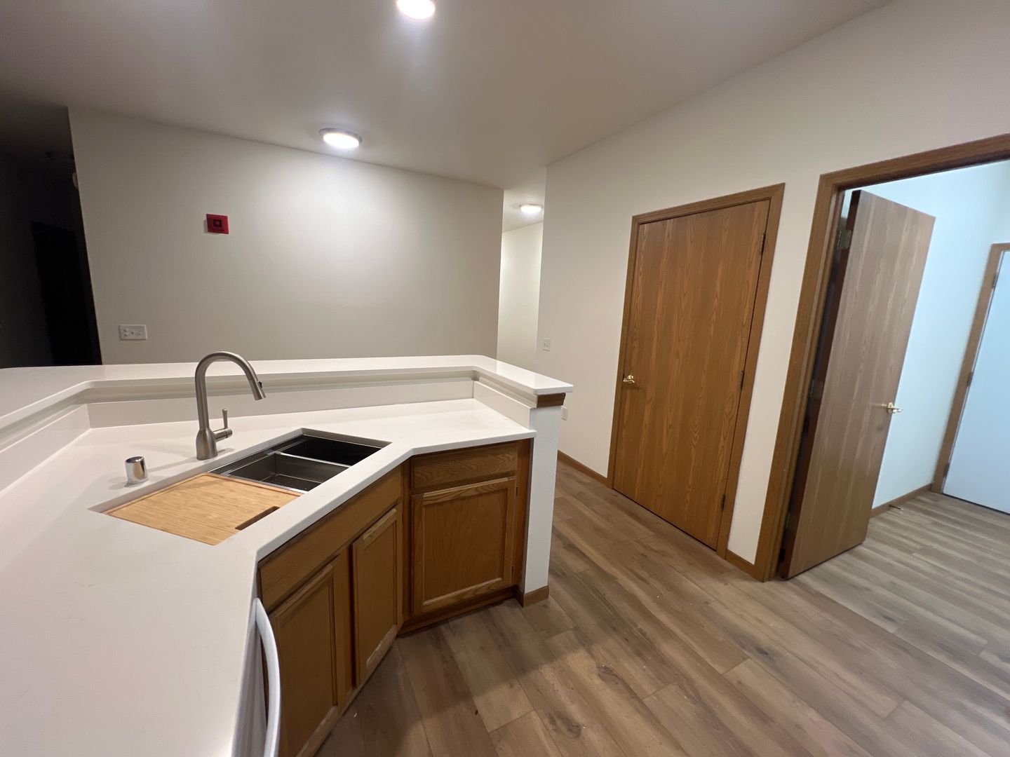 Fitchburg Apartment: 3330 Leopold Way Apt B