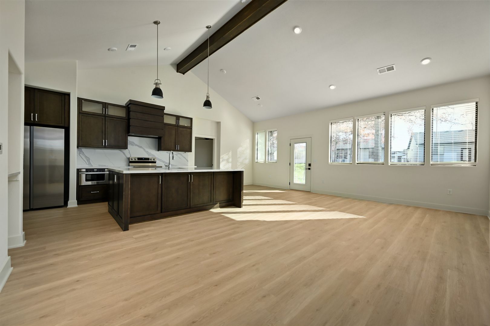 Stunning 2-bedroom, 2-bathroom, 2-car Townhome In Raymore MO 4 of 12