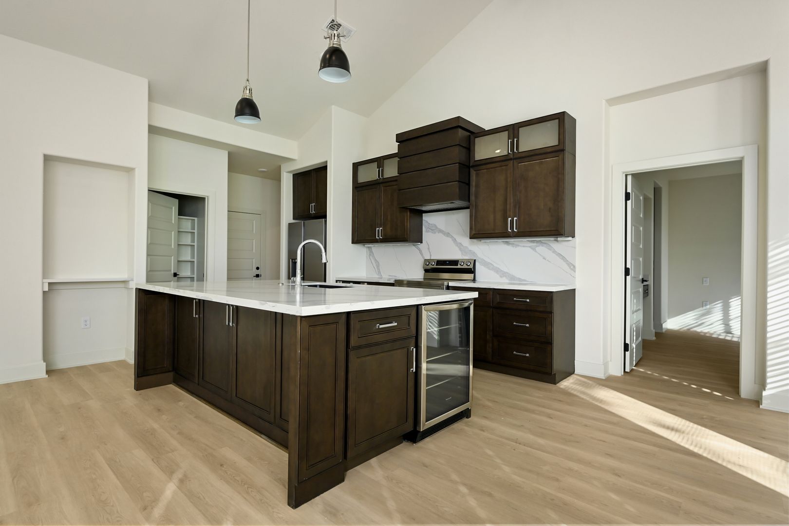 Stunning 2-bedroom, 2-bathroom, 2-car Townhome In Raymore MO 7 of 12