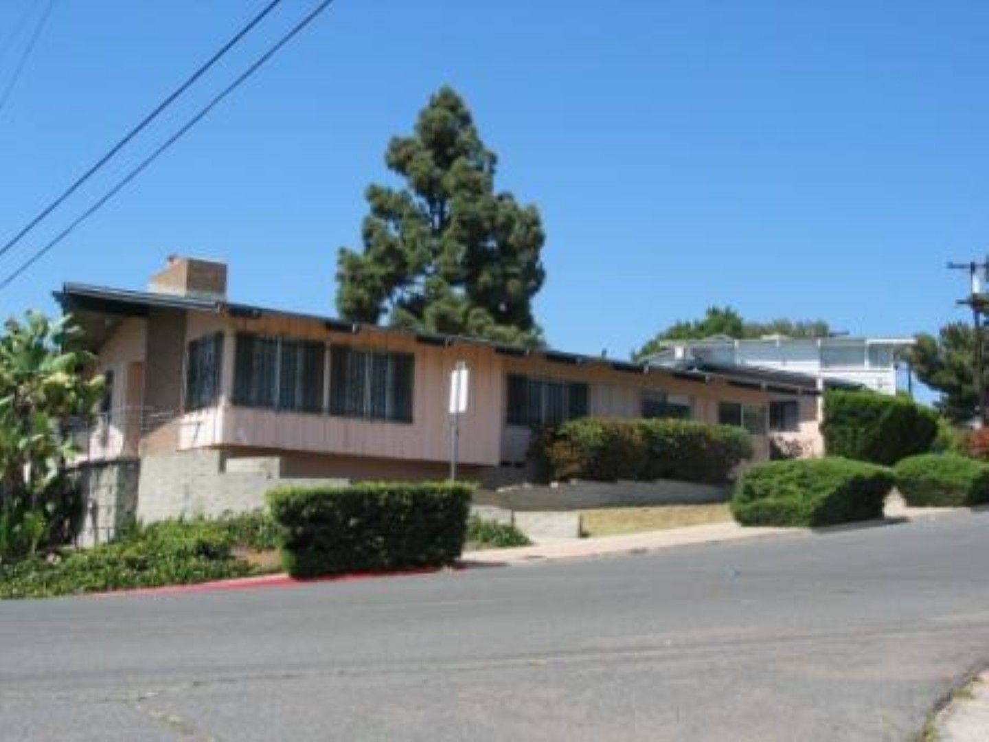 San Diego House: 5310 Prosperity Lane