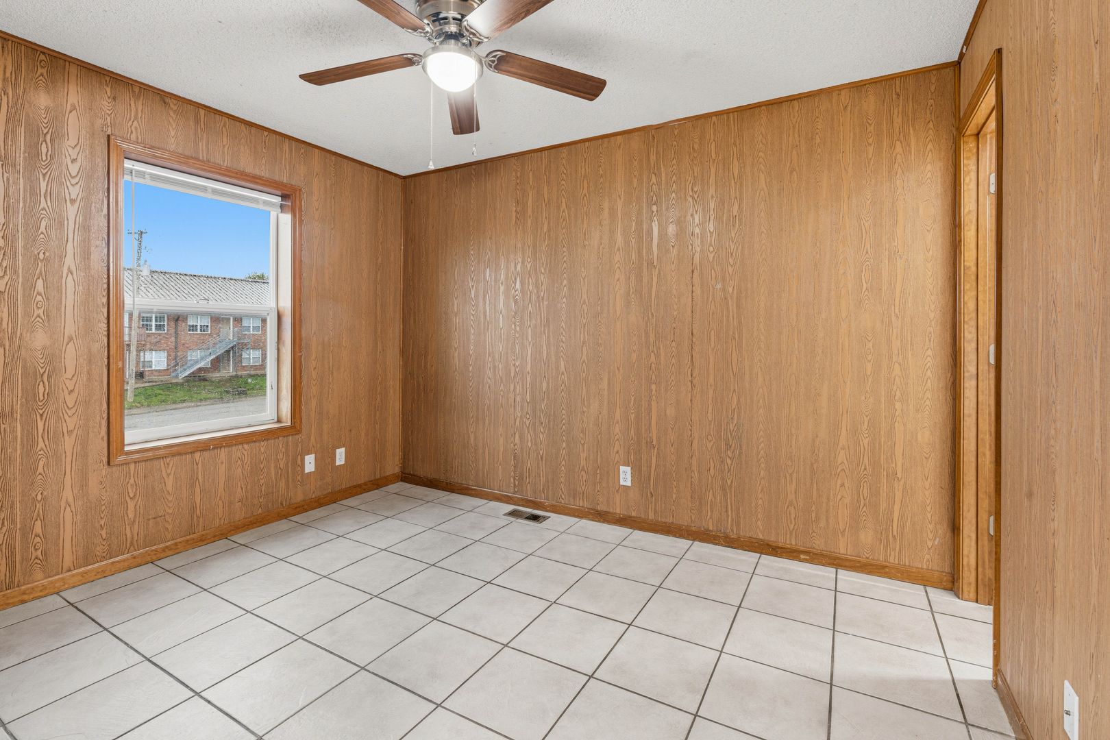 3 Bed 2.5 Bath Townhome 20 of 32