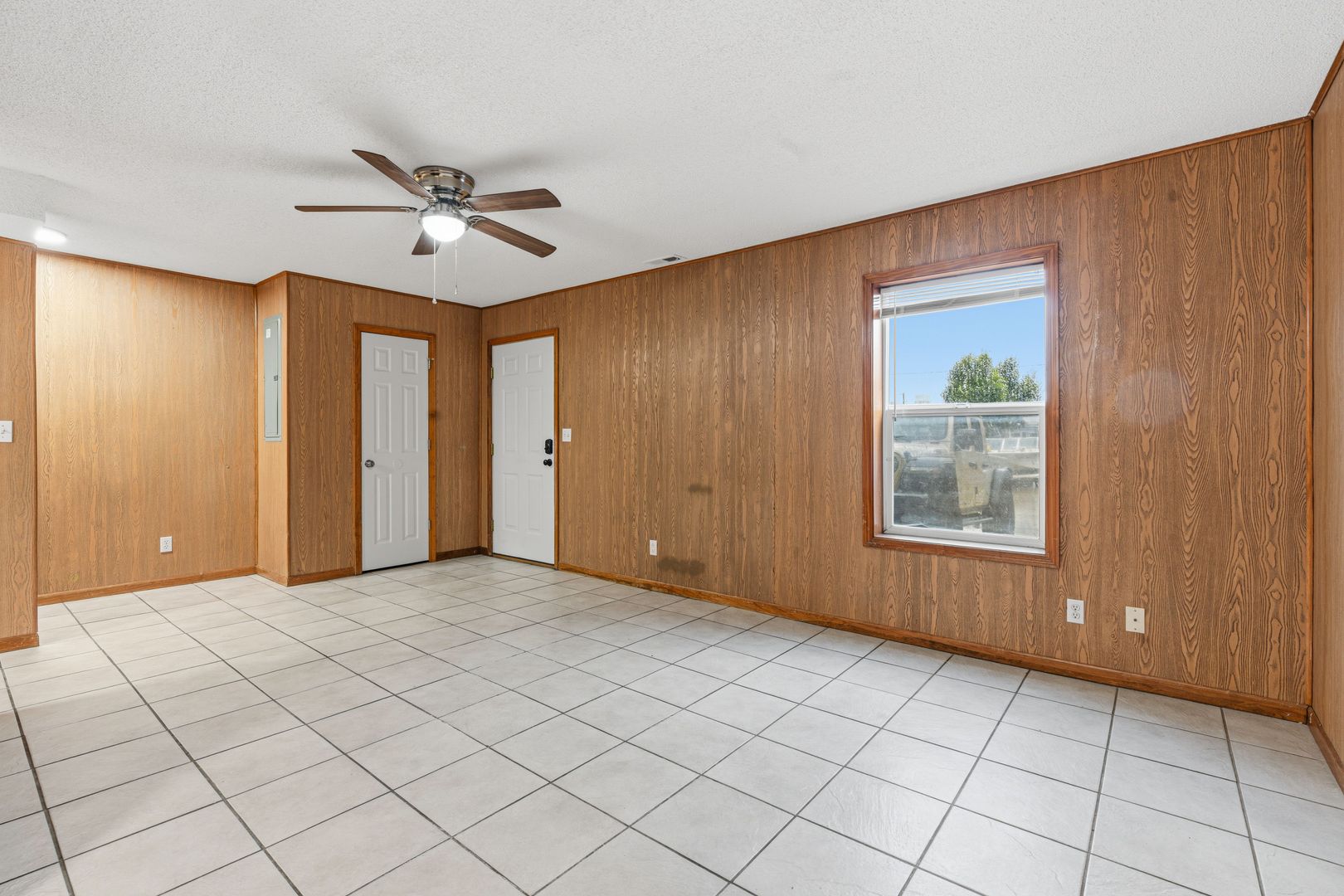 3 Bed 2.5 Bath Townhome 30 of 32