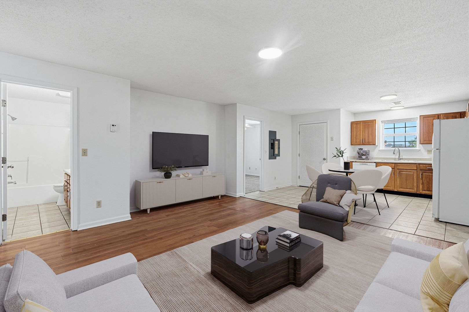 3 Bed 2 Bath 12 of 33