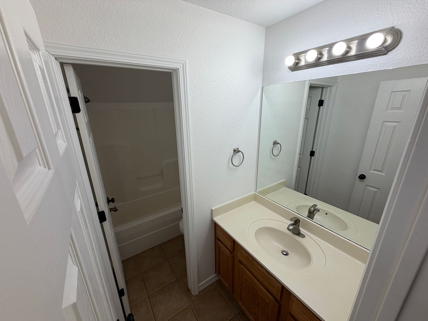Johnson Switch Townhomes 13 of 22