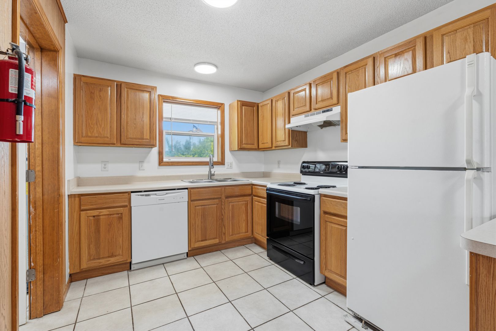 Furnished Studio Apartment - Heart of Warrensburg 22 of 24