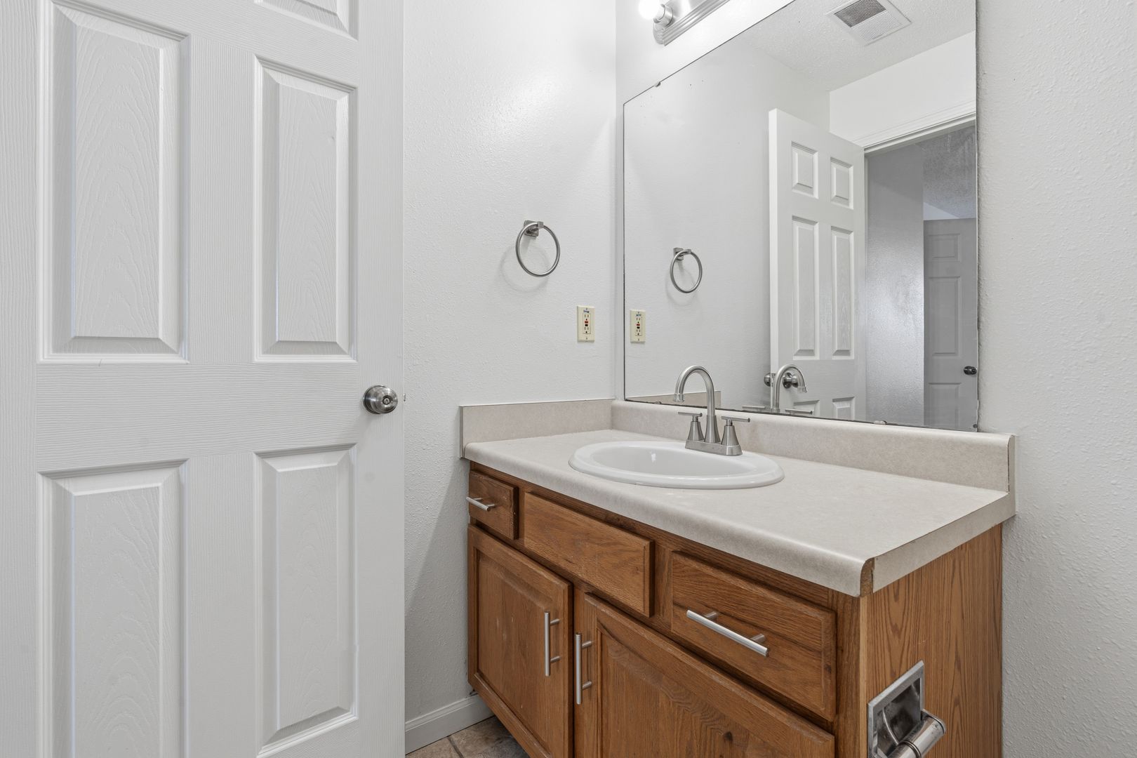3 Bed 2 Bath 32 of 33