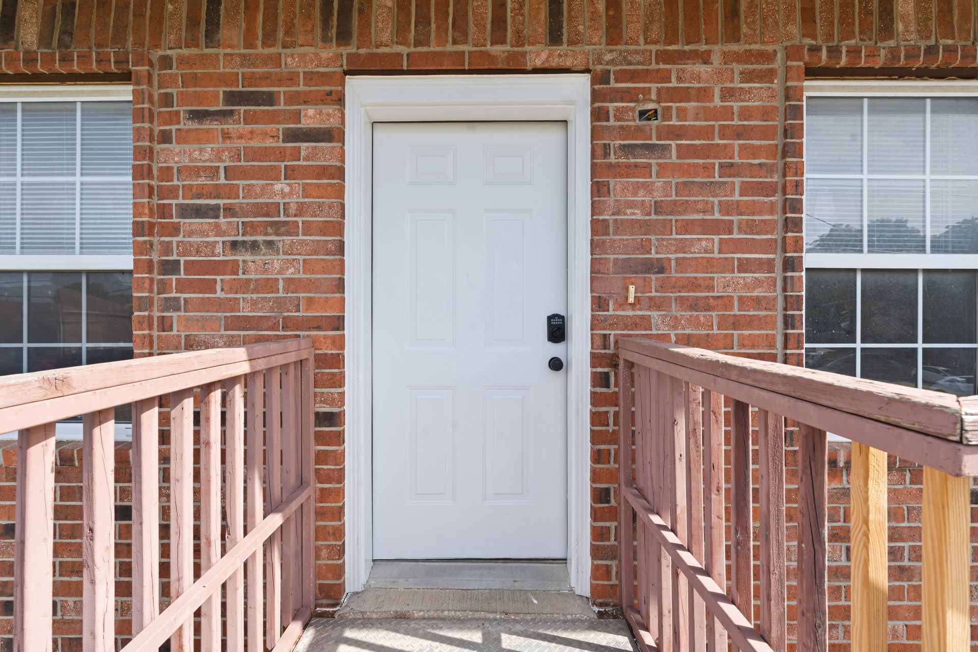 3 Bed 2.5 Bath Townhome 4 of 12