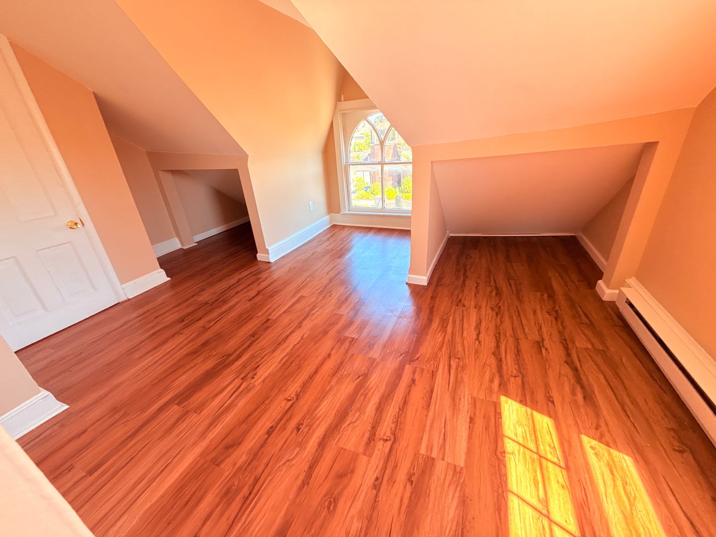 Pottstown Apartment: 384 E High St