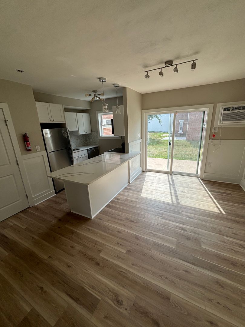 Atbridge Townhomes 2 of 8