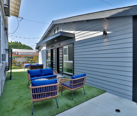 2815 Menlo Ave – photo 1