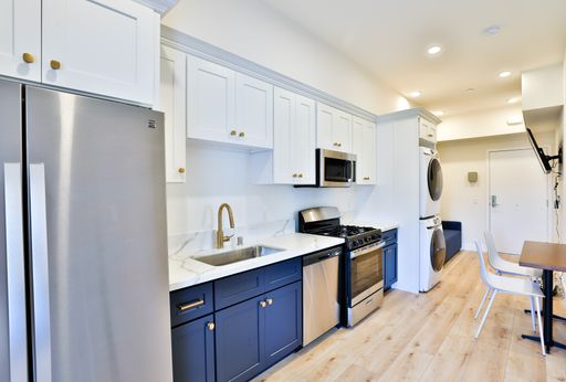 Orion 1073 Exposition Floorplan B2 Private Room – photo 1