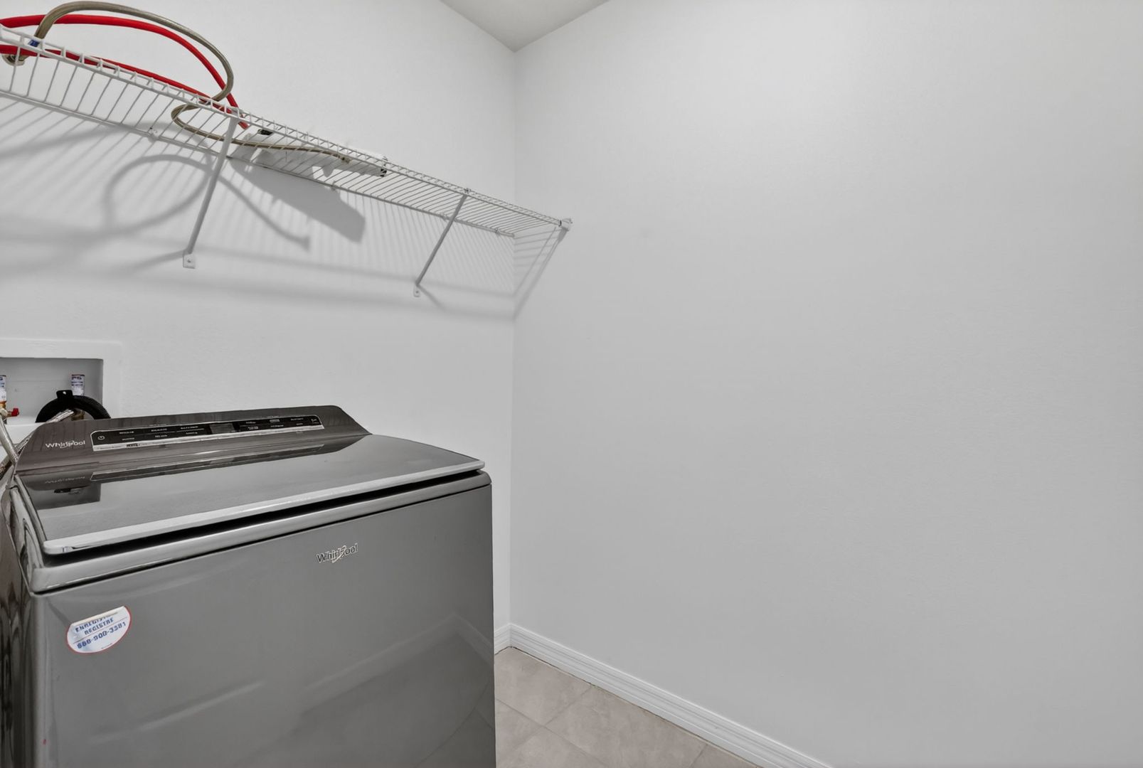 Laundry room at 3039 Tansy St