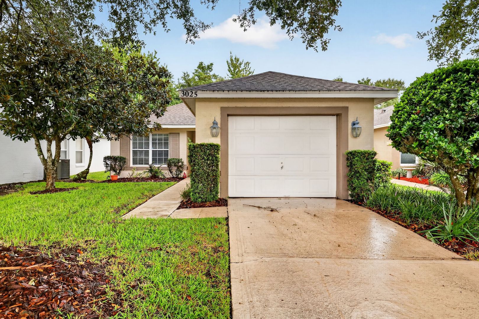 MOUNT DORA House: 3025 ANDOVER CT