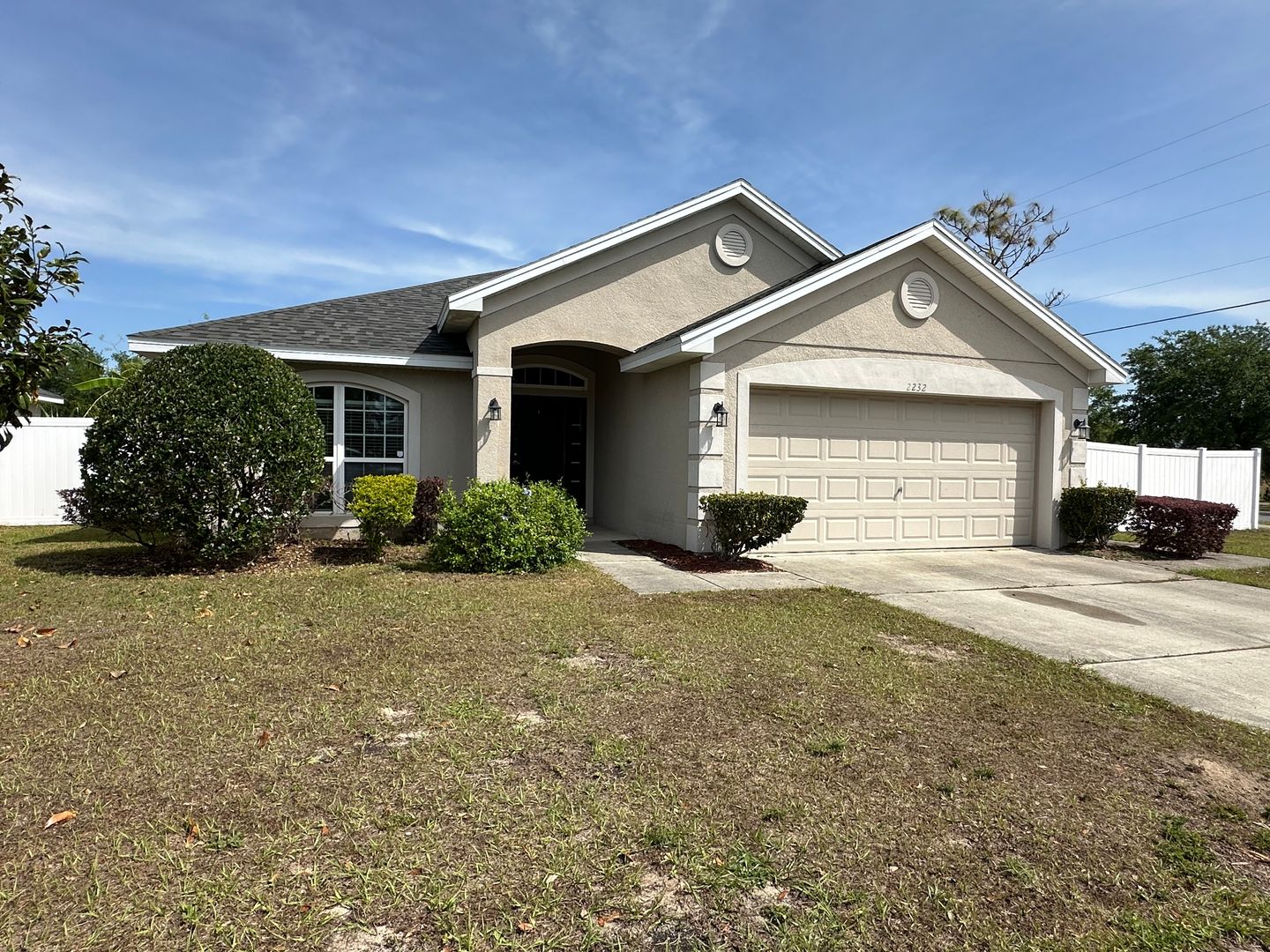 Tavares House: 2232 Bexley Drive