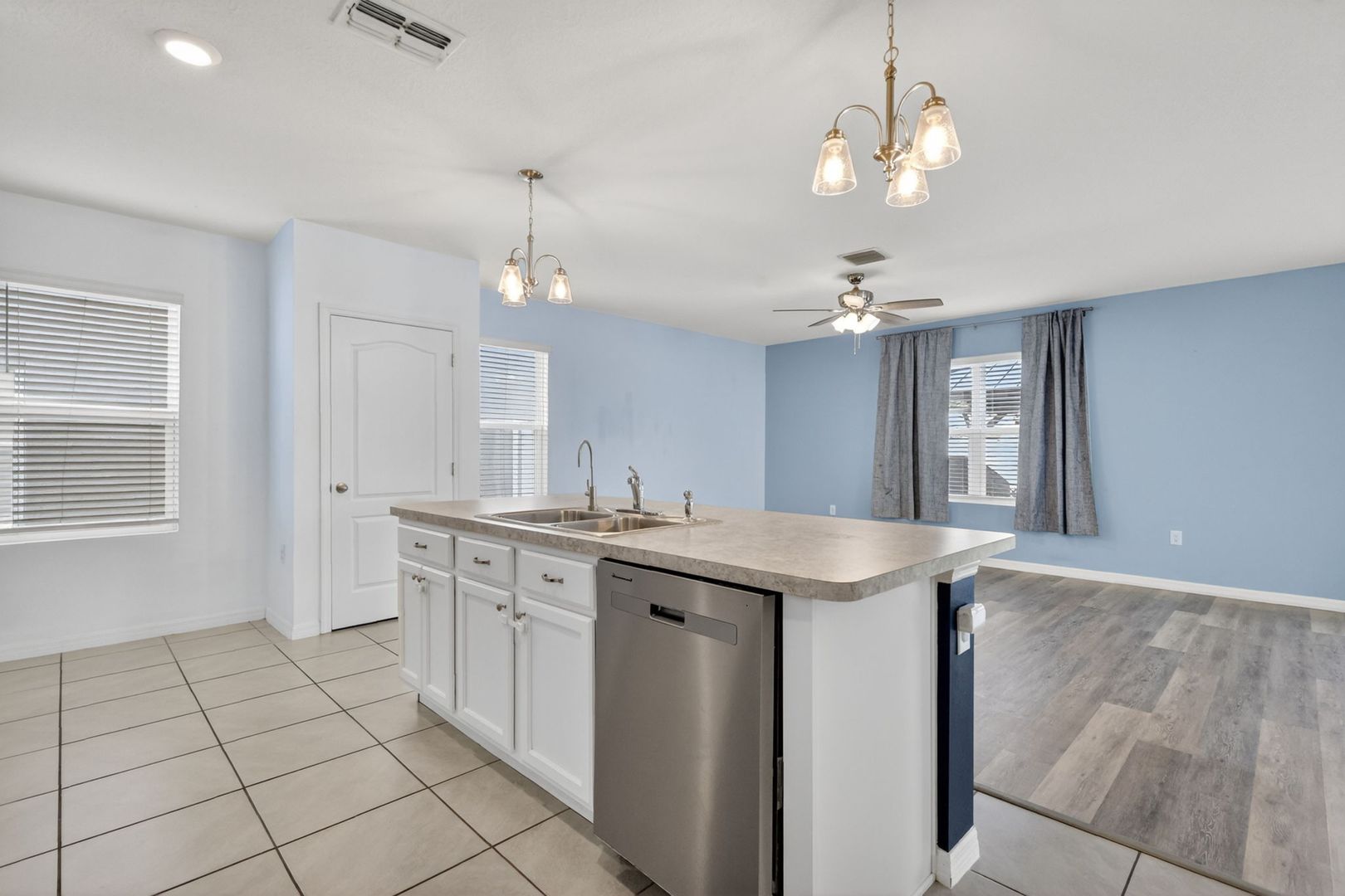 3039 Tansy St 3 of 12
