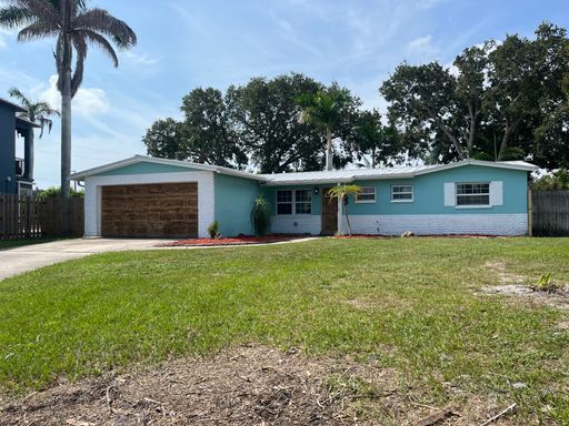 AVAILABLE 3 Bed/ 2 Bath Pool Home FOR RENT! ***SEE TERMS – photo 1