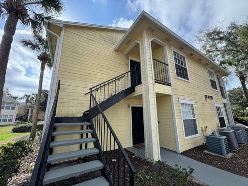 2 Bed, 2 Bath Condo in Orlando ***SEE TERMS – photo 1