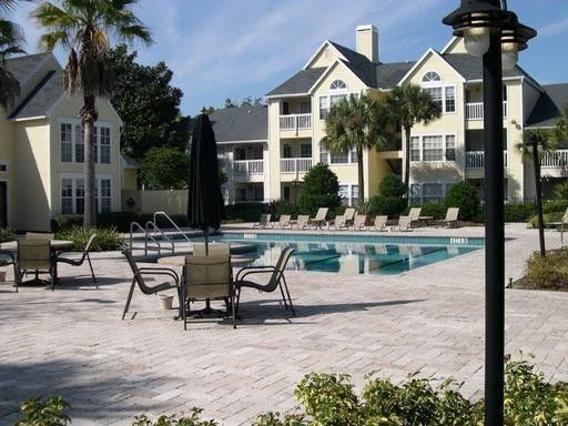 Metro West 2 Bedroom Condo For Rent! ***SEE TERMS – photo 1