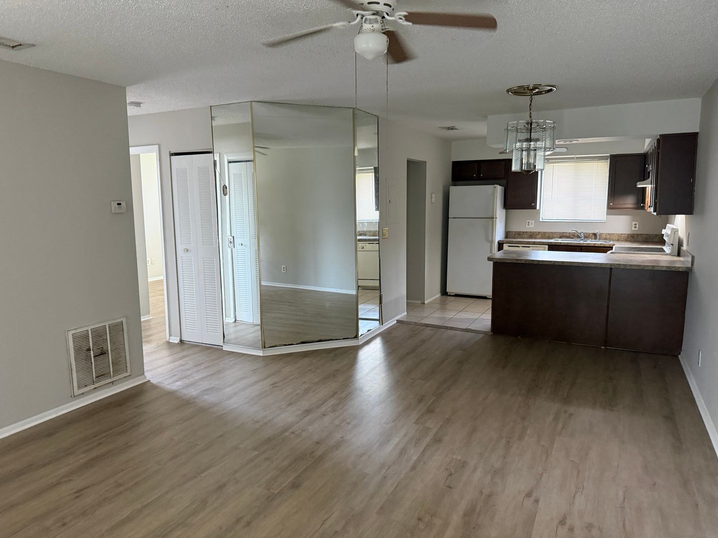 Winter Park House: 7328 Swallow Run (AHS WARRANTY)
