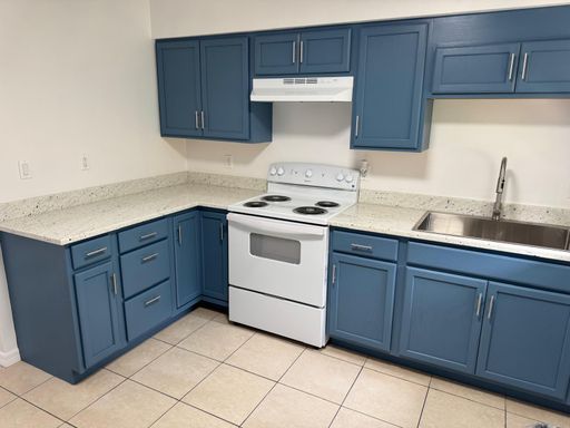 3 bed 2 bath home – photo 1