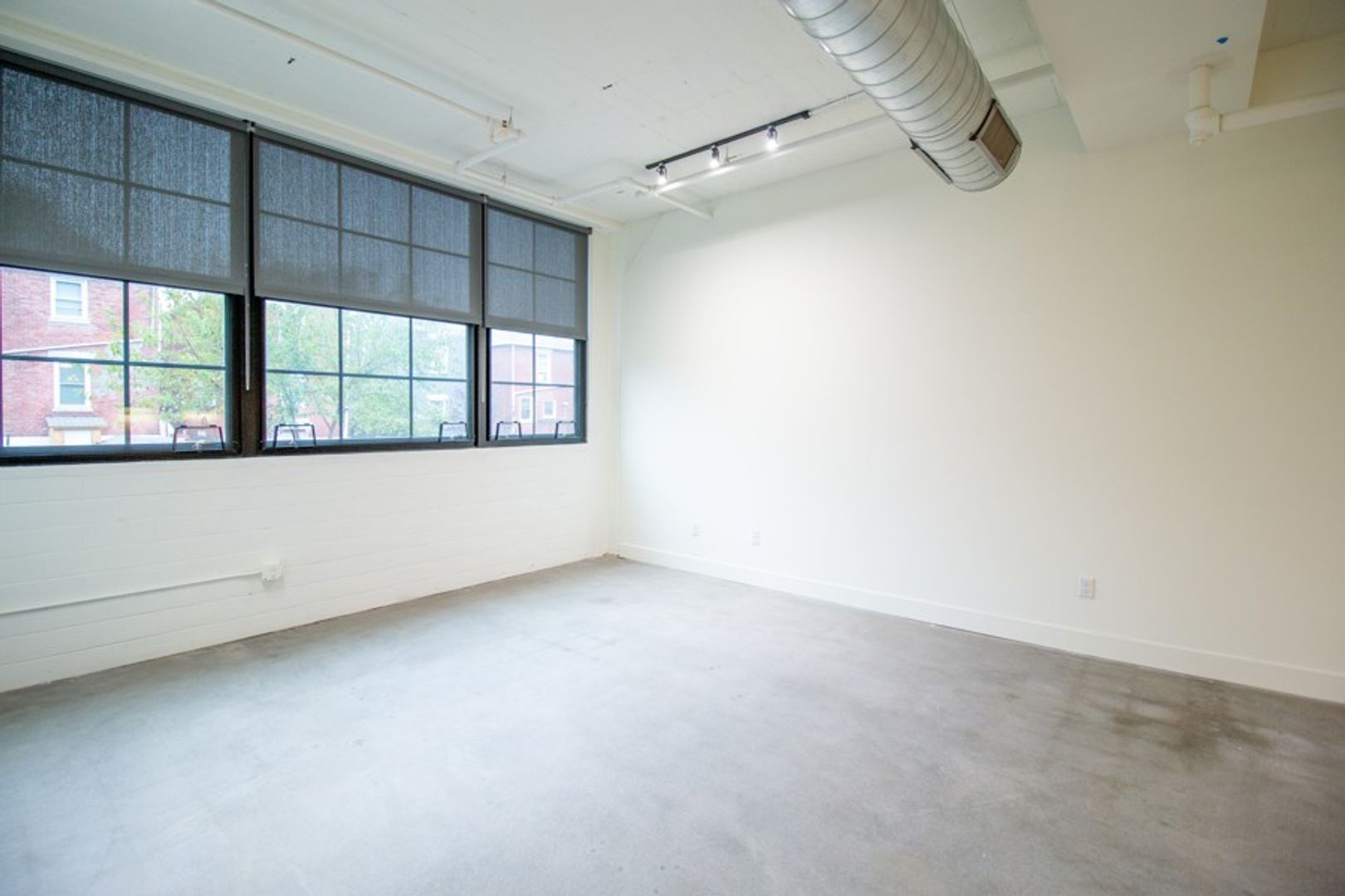 Bellevue Apartment: 239 Grandview Ave.