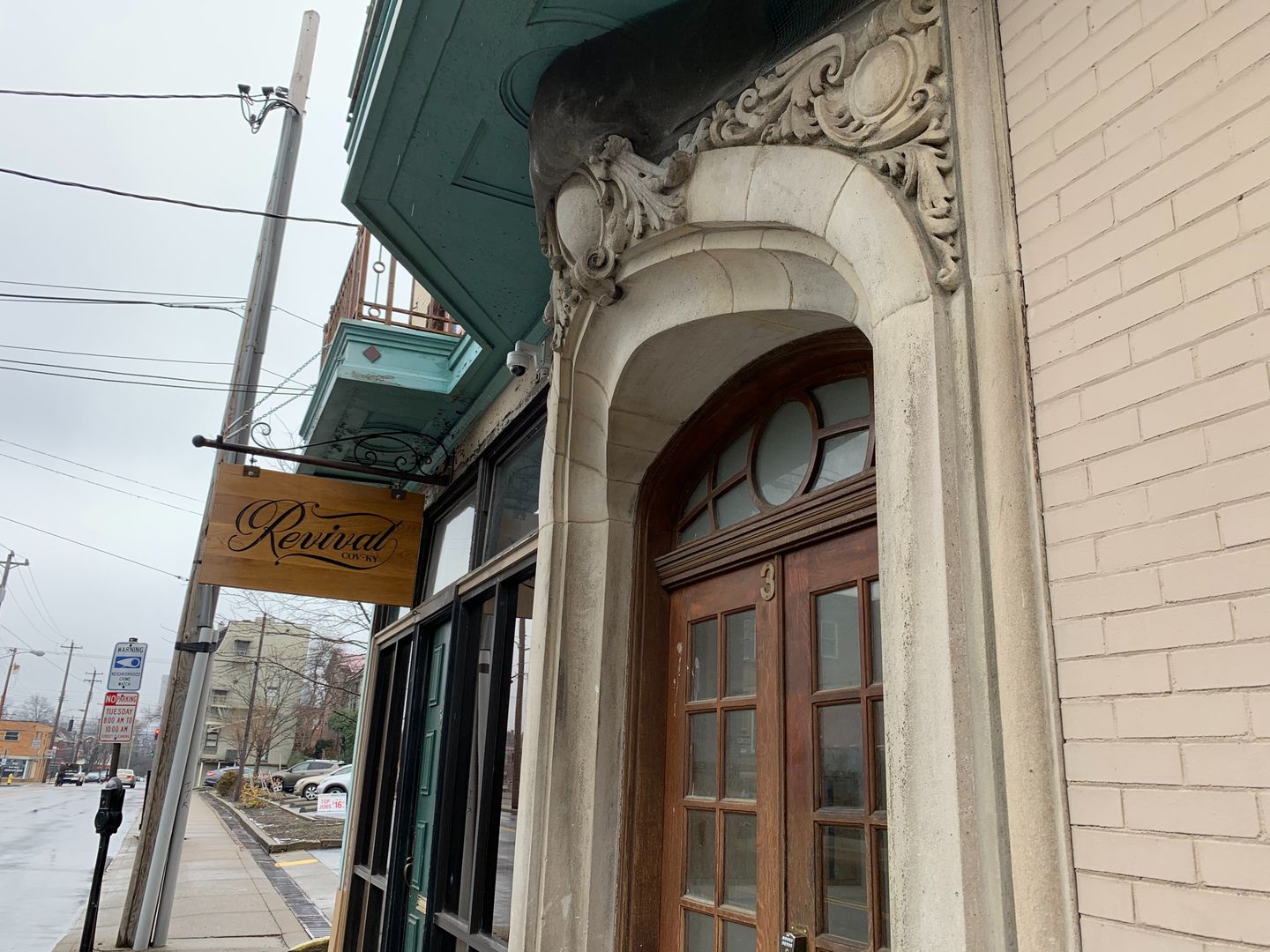 Covington Apartment: 3-5 E. 8th St.