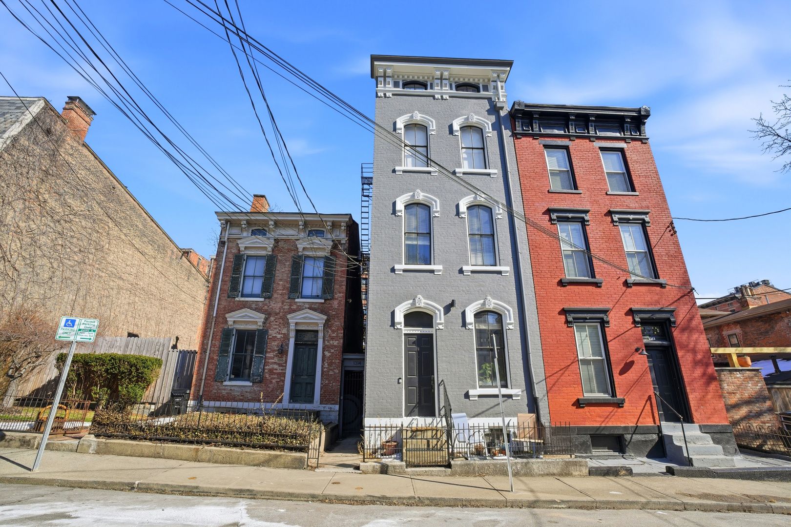 Cincinnati House: 1314 Spring St.