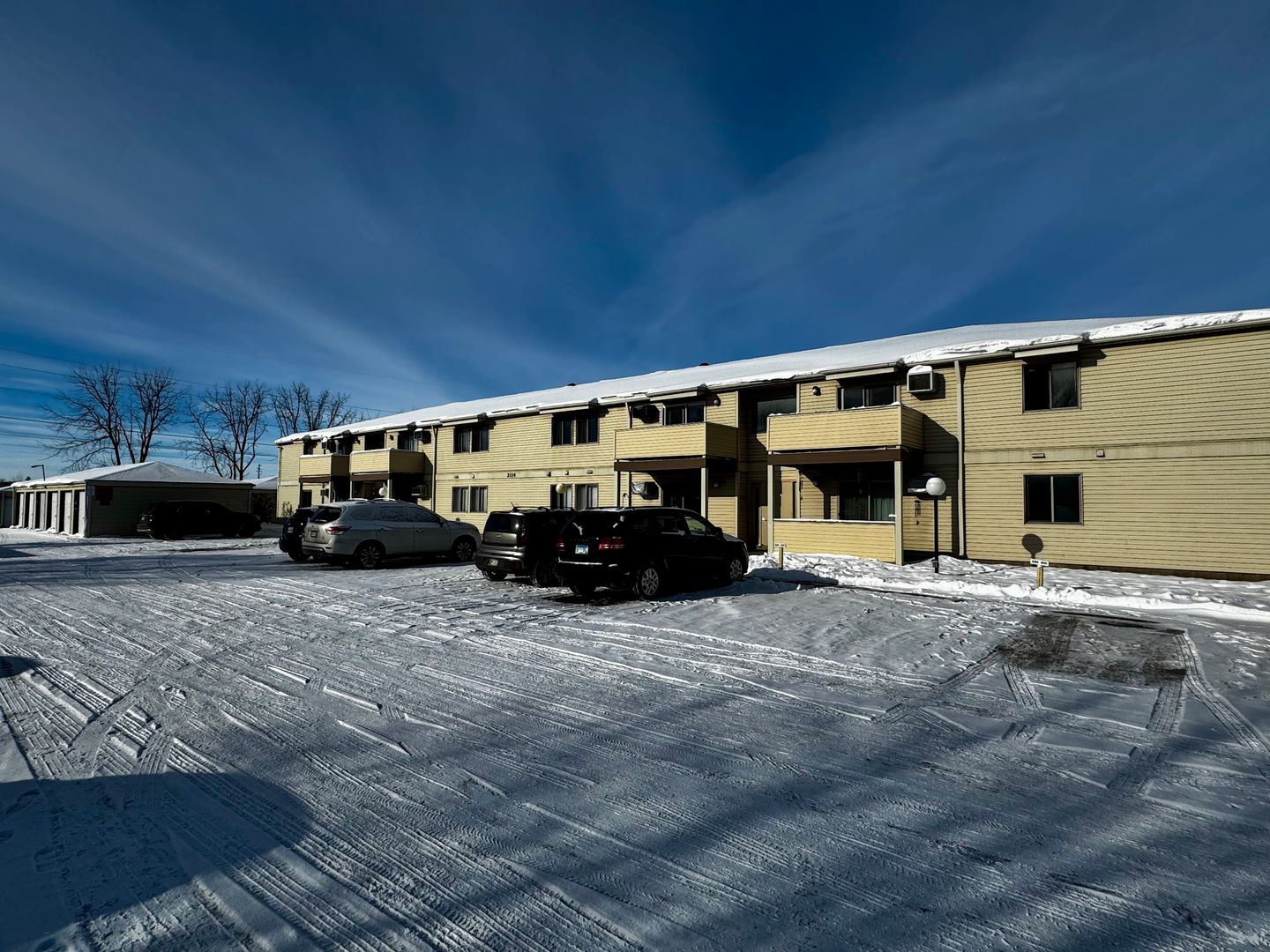 Rochester Condo: 2114 Valleyhigh Dr NW B 205