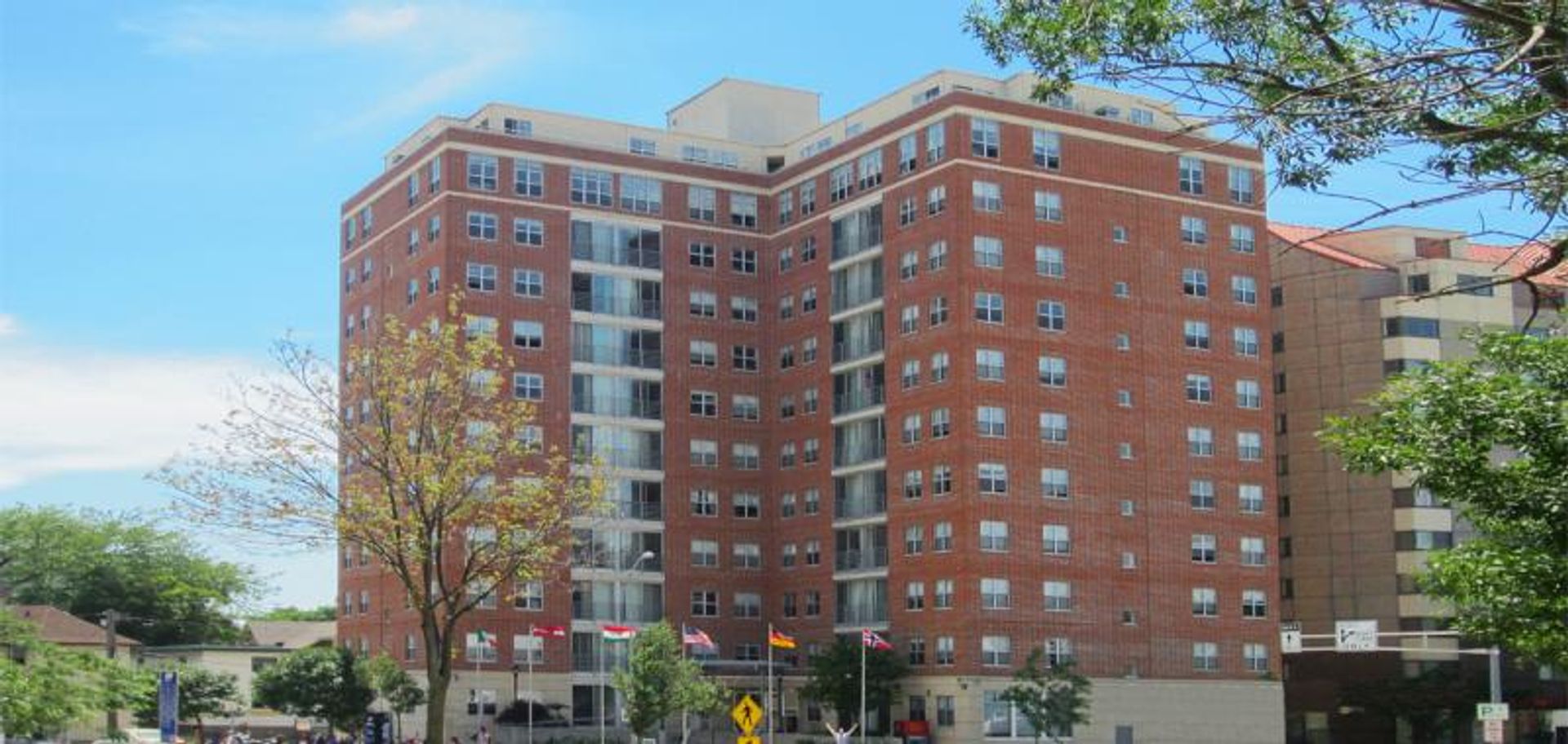 Madison Apartment: 505 University Ave.