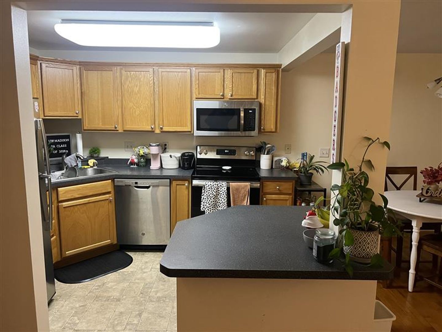 Madison Apartment: 420 North Segoe Road