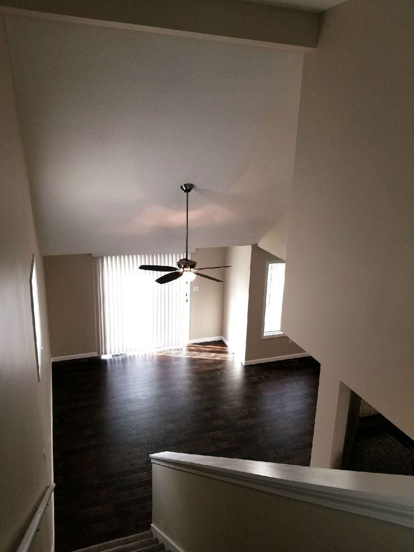 Brentwood Townhomes 5 of 12