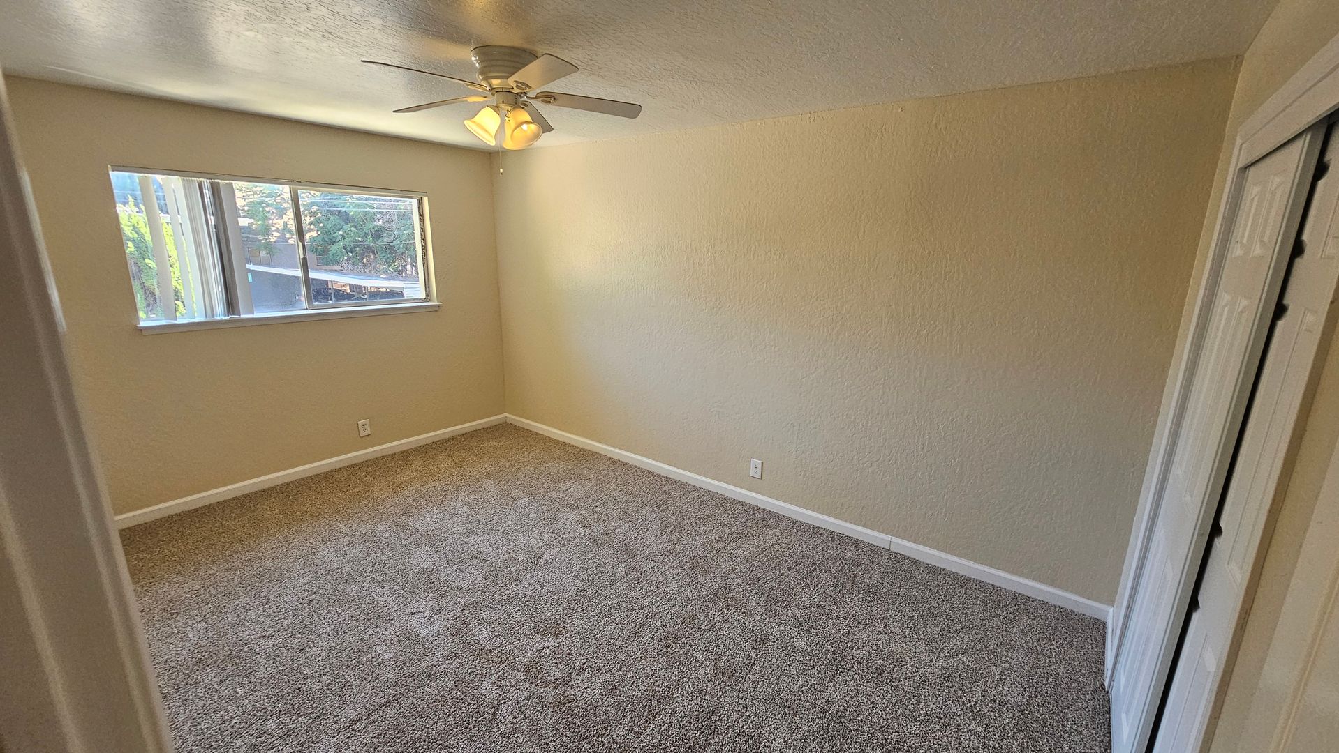 San Jose Apartment: 121 N 8th St