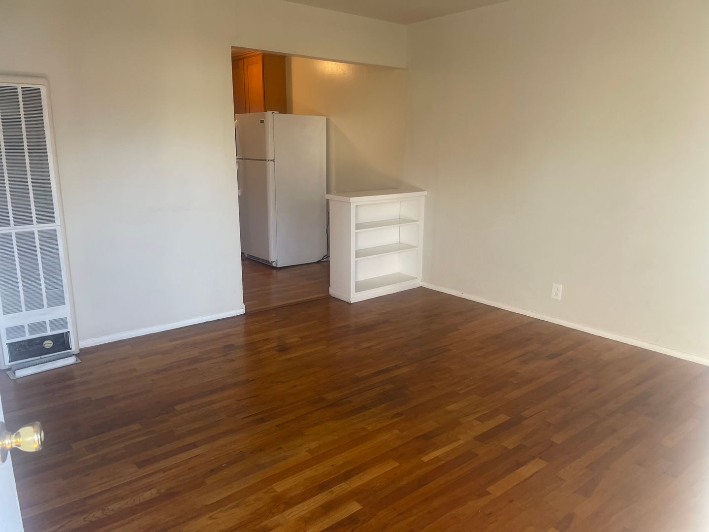 Sunnyvale Apartment: 664 Morse Avenue