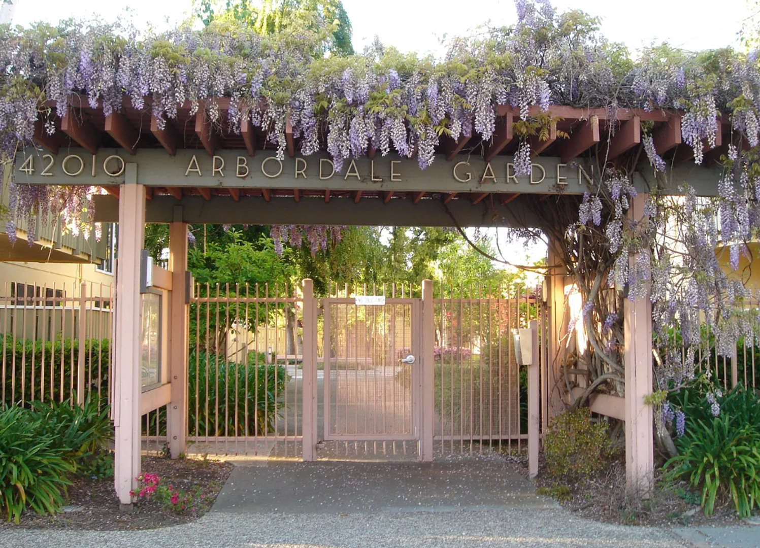 Fremont Apartment: 42010 Blacow Road