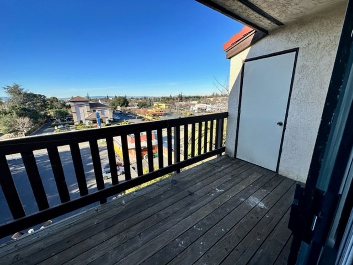 Hayward Apartment: 921 Fletcher Lane