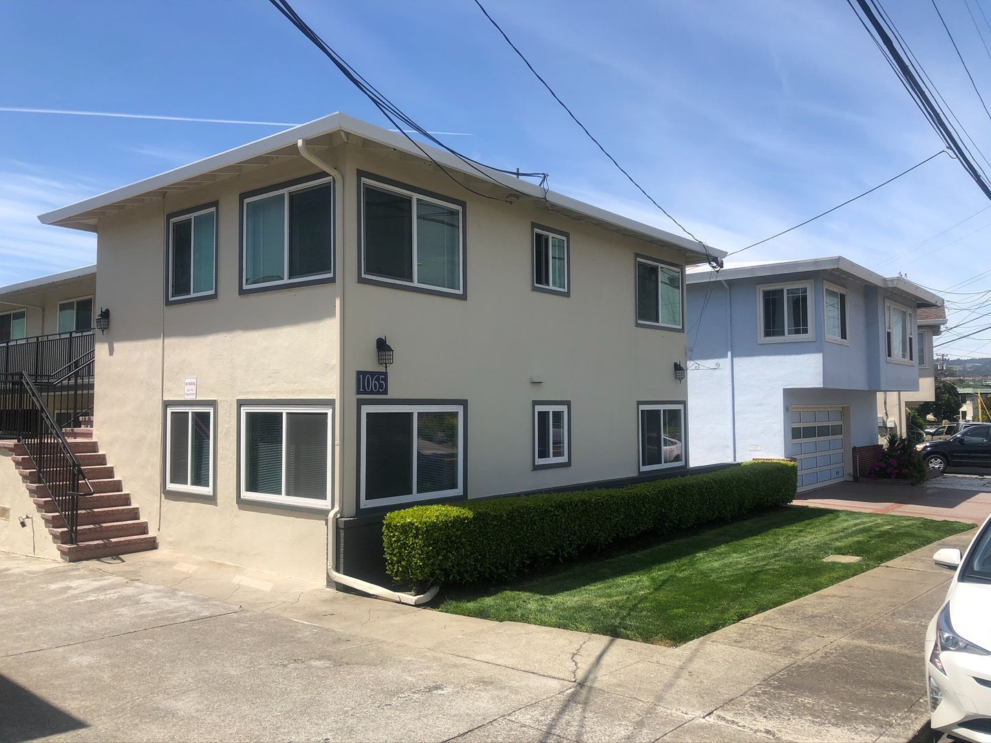 South San Francisco Apartment: 1059/1065 Grand Avenue