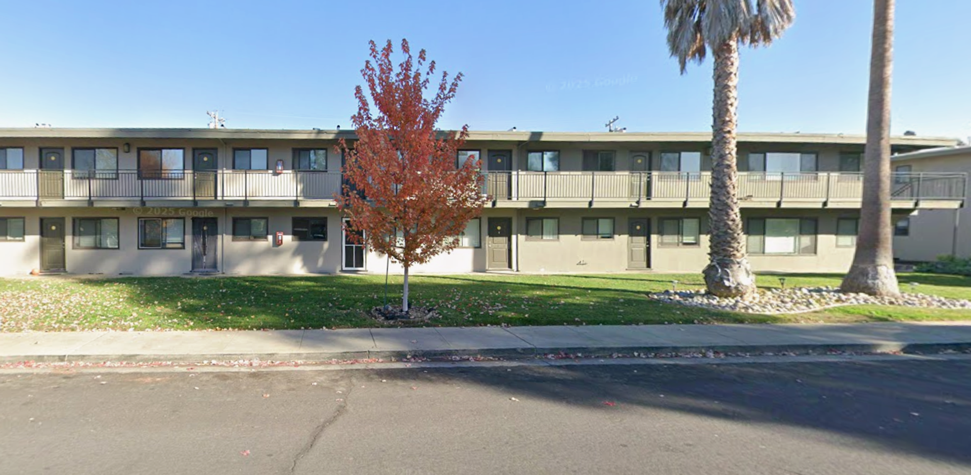 Campbell Apartment: 350 Dunster Drive