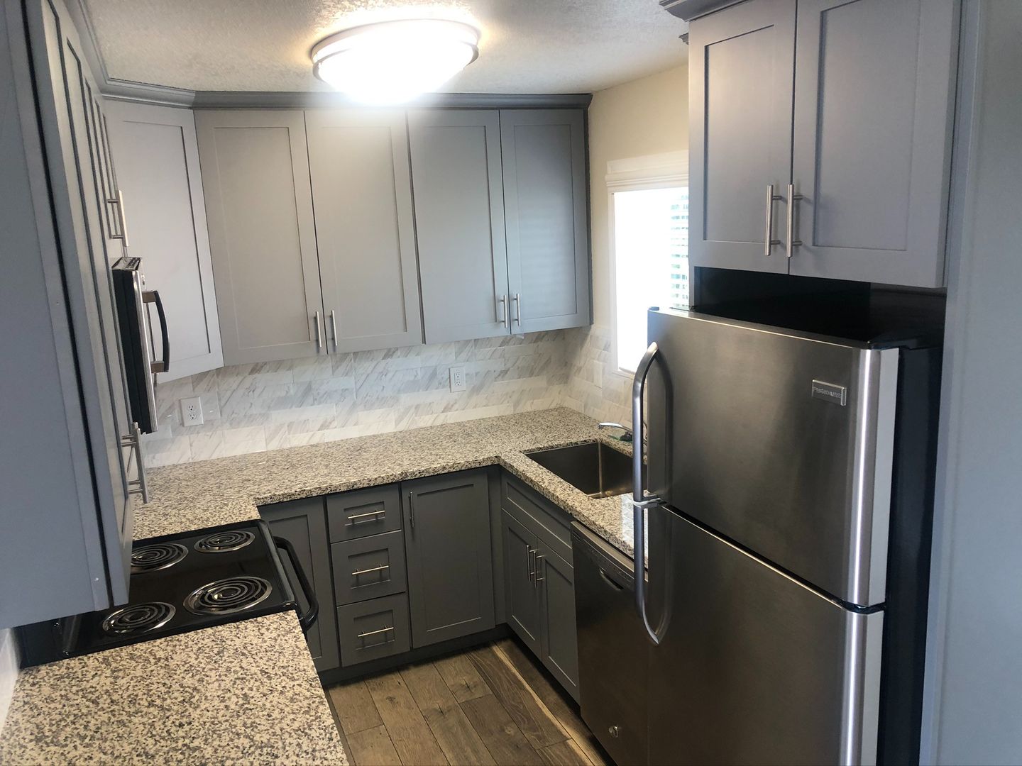 South San Francisco Apartment: 1059/1065 Grand Avenue